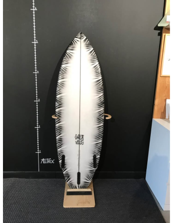 Chien Ville   5’6"