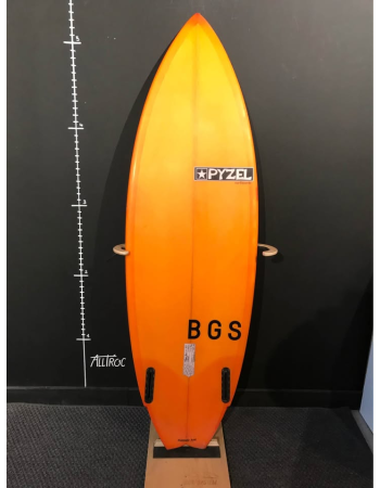 Pyzel  Happy twin  5’6"