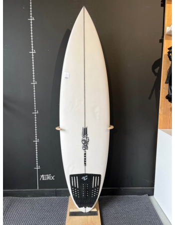 JS  Monsta 10  6’1"