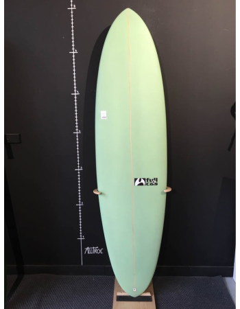 Full&Cas  Performer  6’10"