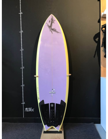 Rusty Hatchet 5’8"