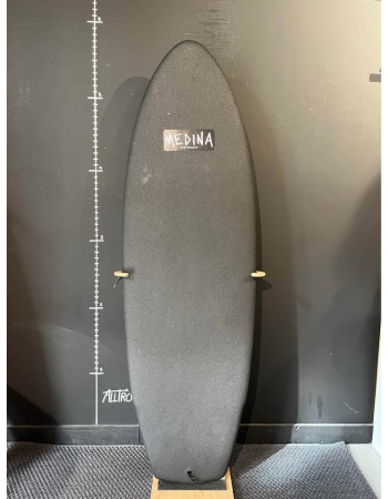 Medina   5’8"