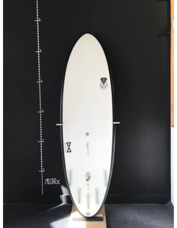 Gaia The seahorse 5’8"