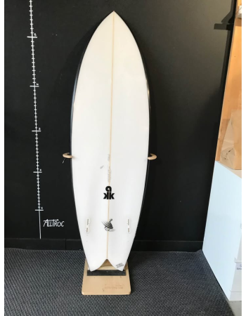 Rob Vaughan  Fish  5’8"