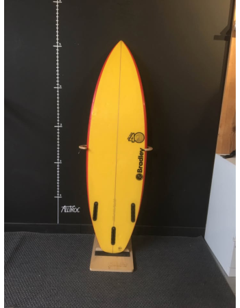 Bradley  Gladiator  5’4"