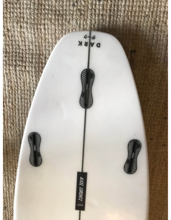 Axel Lorentz  Dark 5’9"