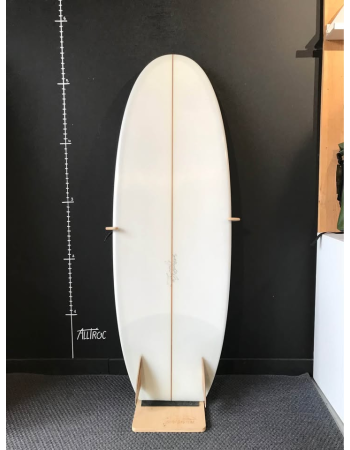 Guy Surfboard  5’6"