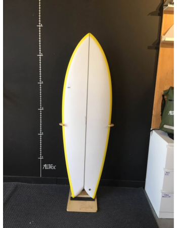 Nobrand  Fish Twin 5’8"