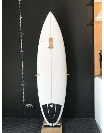 Aipa Yoda  6’0"