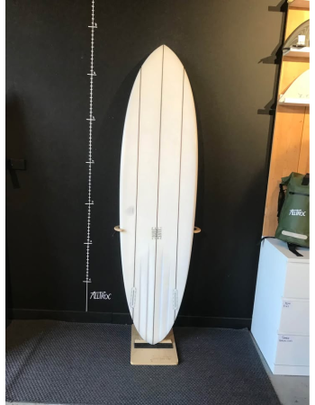 Past line surfboards  Twin...