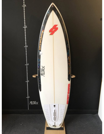 Secret shaper Mikelena 6’0"