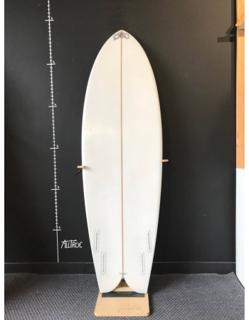 Otio 5’10"