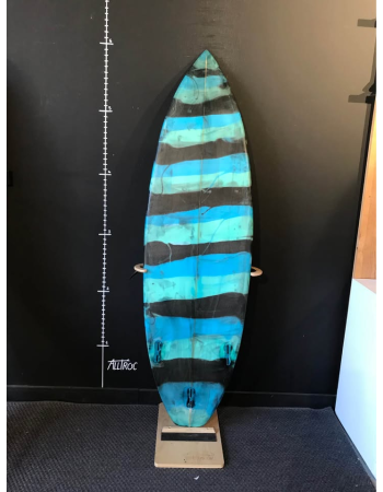 No brand  5’11"