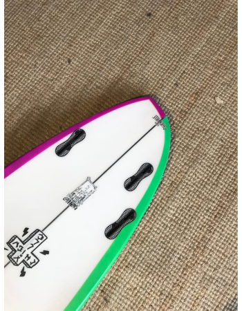 Chienville  Tona 5’10"