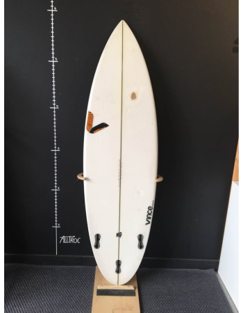 Vince surfboards 5’11"