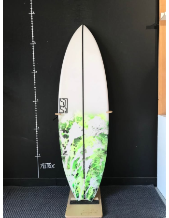 RT  Vector  5’9"