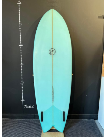 1981 surf art  5’9"