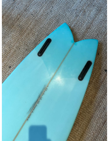 1981 surf art  5’9"