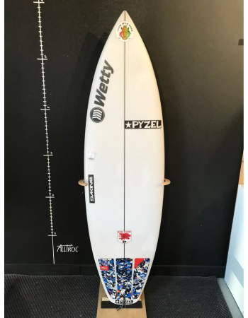 Pyzel  Red tiger  5’10"