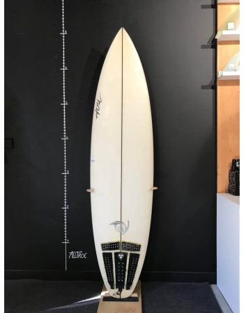 Toy 6’10"