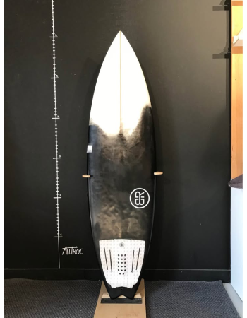 Black and Resin 5’10"