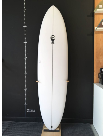 Mark Phipps  One bad egg  7’0"