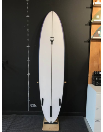 Mark Phipps  One bad egg  7’6"