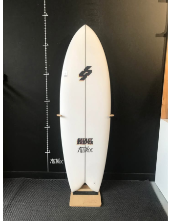 Secret shaper  Cenitz  5’8"
