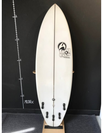 Full&cas  Trailer trash  5’6"
