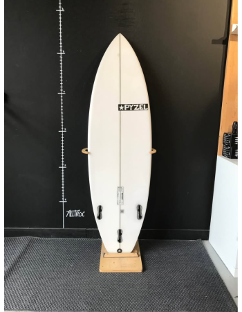 Pyzel  Red tiger  5’8"