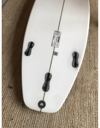 Pyzel  Red tiger  5’8"