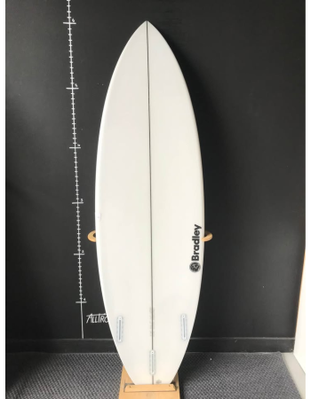 Bradley  OnYa 6’2"