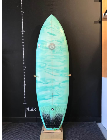Icon 5’8"