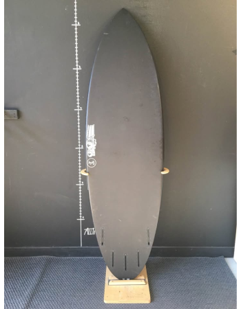 Js  Raging Bull  6’6"
