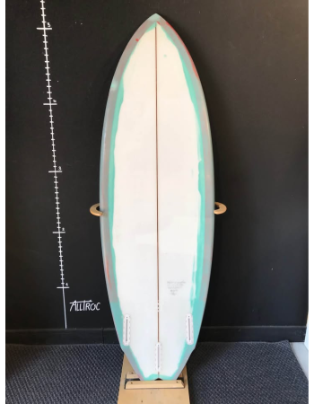 Primitive  5’4"
