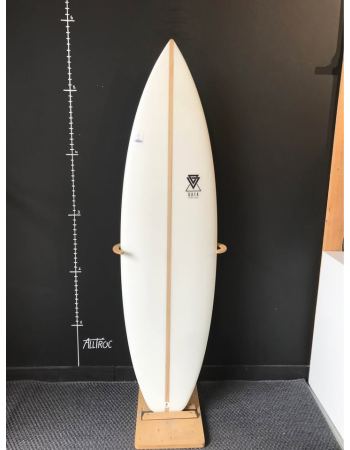 Gaia  The Hammerhead  5’8"