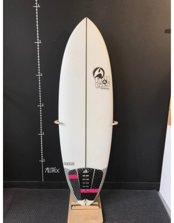 Full&Cas  Hecke  5’9"