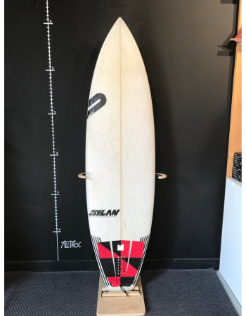 Dylan Mexican  6’0"