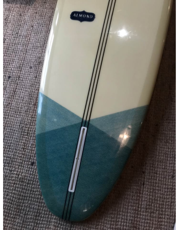 Almond  Griffin  9’0