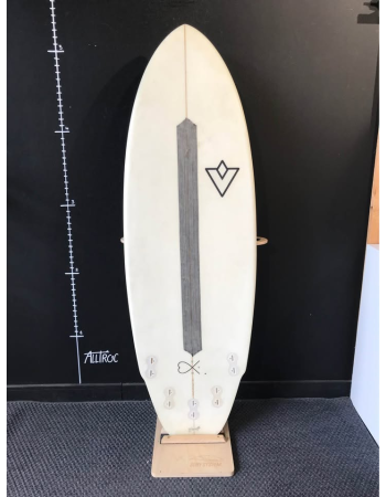 Venon Surfboards  EDV 5’3"