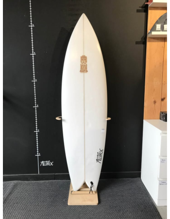 Aipa Hawaii  Flash back  6’3"