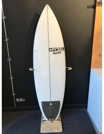 Pyzel  Phantom  5’6"
