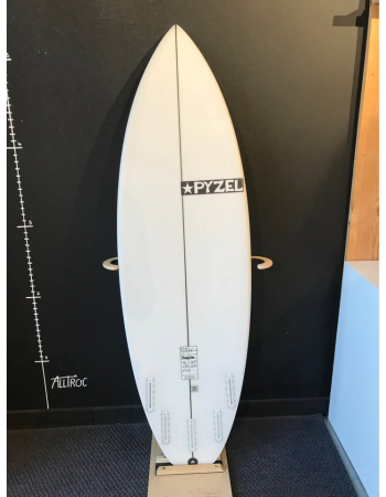 Pyzel  Phantom  5’6"
