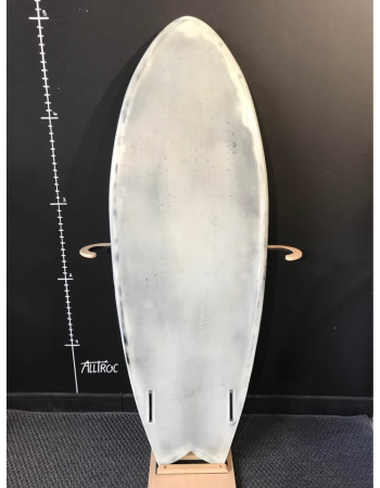 Bleust 5’6"