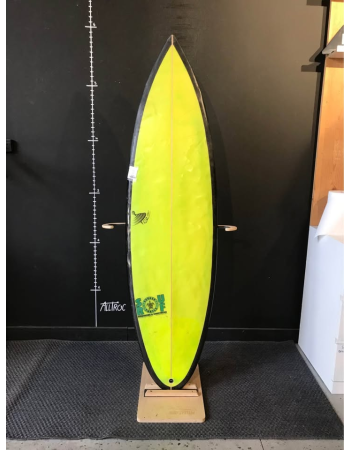 Vaughan  5’7"
