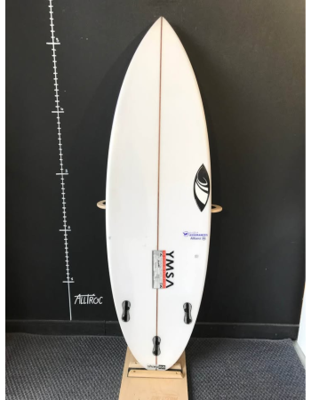 Sharpeye  77 5’4"