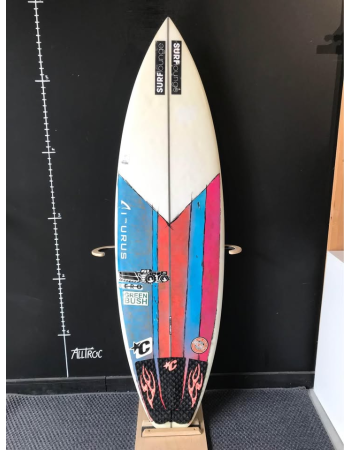 JS Industries  Xero  5’9"