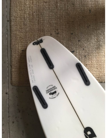 DHD  DNA  5’8"