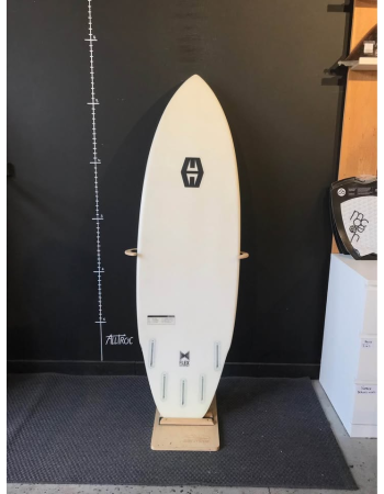 Hurricane Ace of spades  5’8"