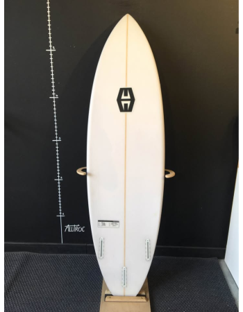 Hurricane  Screamer  5’10"